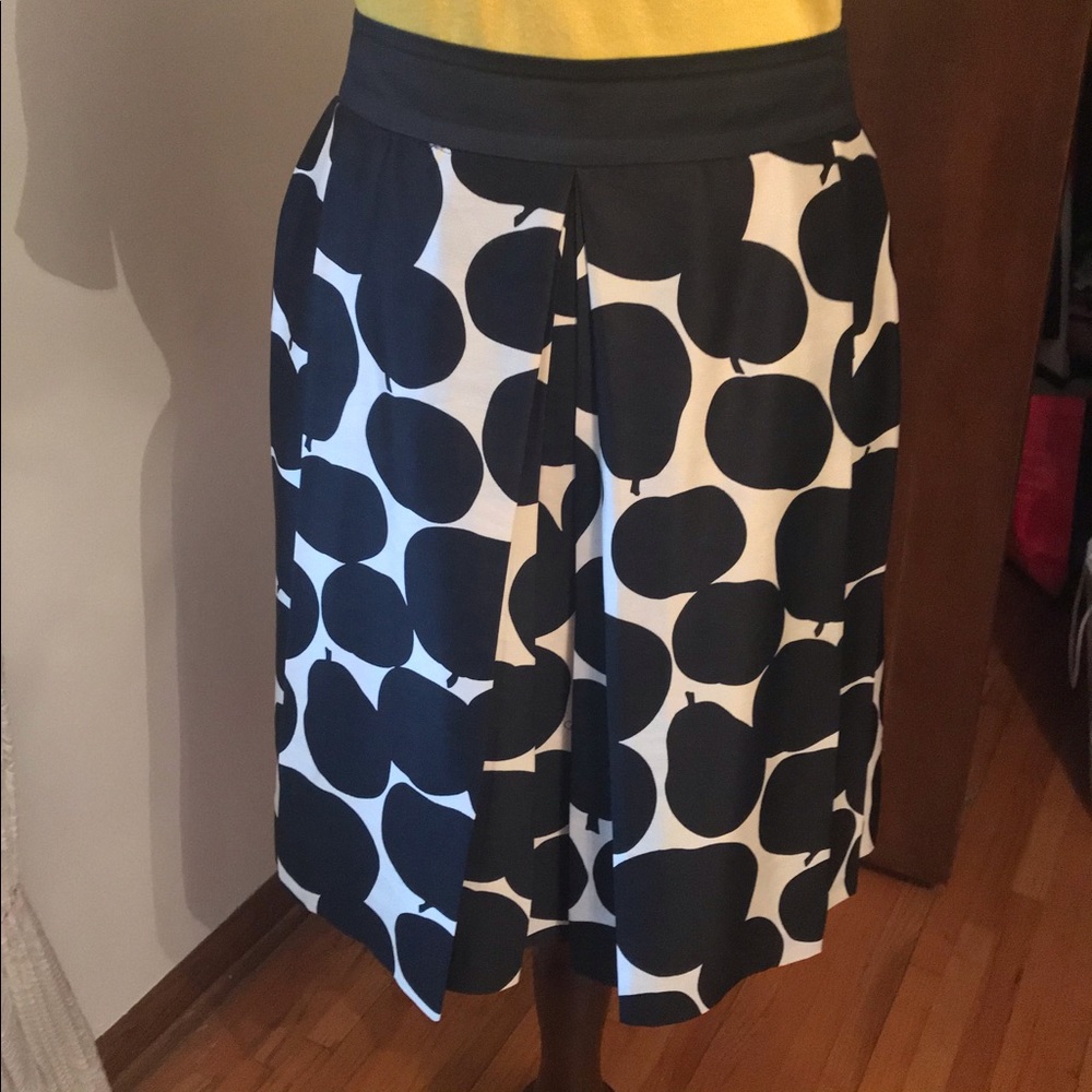 Juicy Couture Apple & Pear Print Skirt